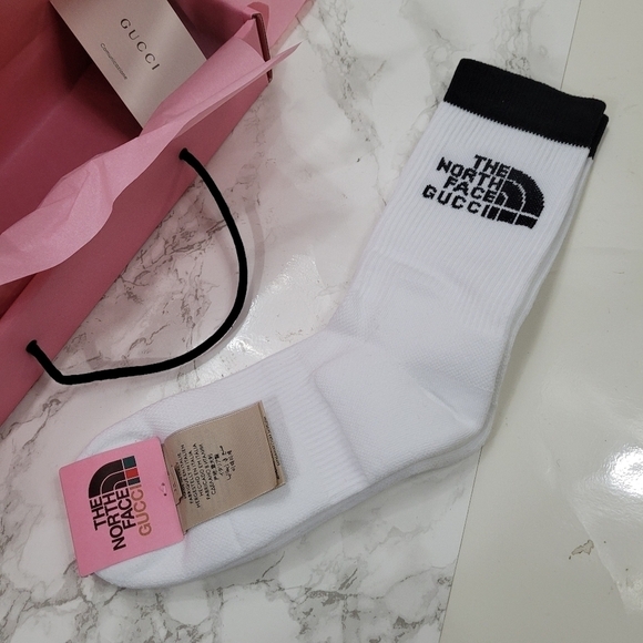 Gucci x The North Face Cotton White Socks NIB NEW - Picture 1 of 11